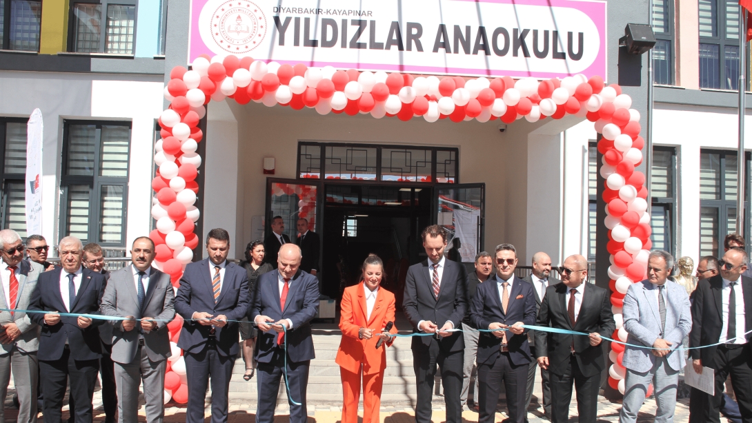 Türkiye Genelinde Yapımı Tamamlanan 97 Anaokulunun Toplu Açılışı Diyarbakır'da Gerçekleştirildi